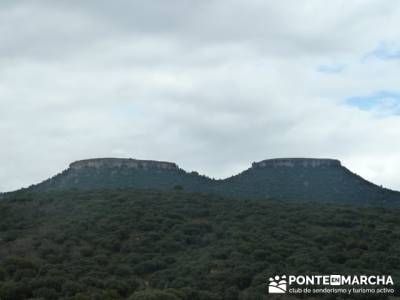 Senderismo Guadalajara - Monumento Natural Tetas de Viana. toledo rutas; ruta senderismo